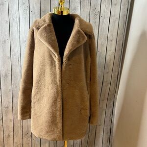 DOLCE CABO beige vest coat with fur Sz. M
